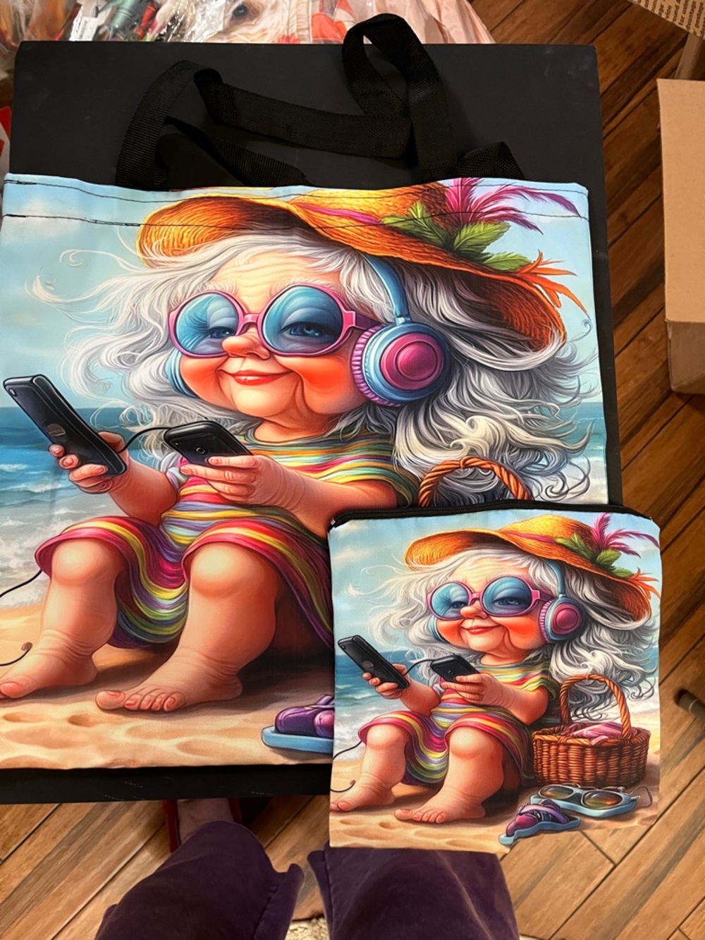 Colorful Beach Grandma Tote and Pouch Set - Cartoon Print